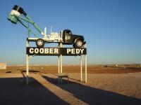 1033.coober-pedy-truck-sign.jpg